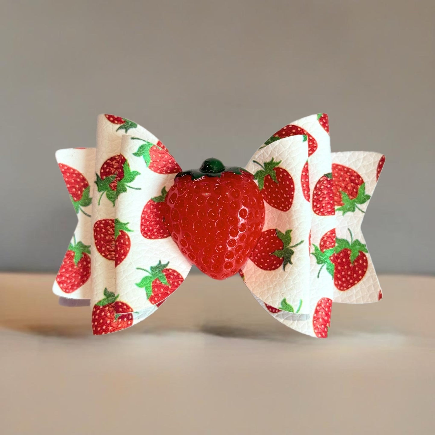 Strawberry Tumbler Bow - The Nifty Little Finds - Bow - The Nifty Little Finds