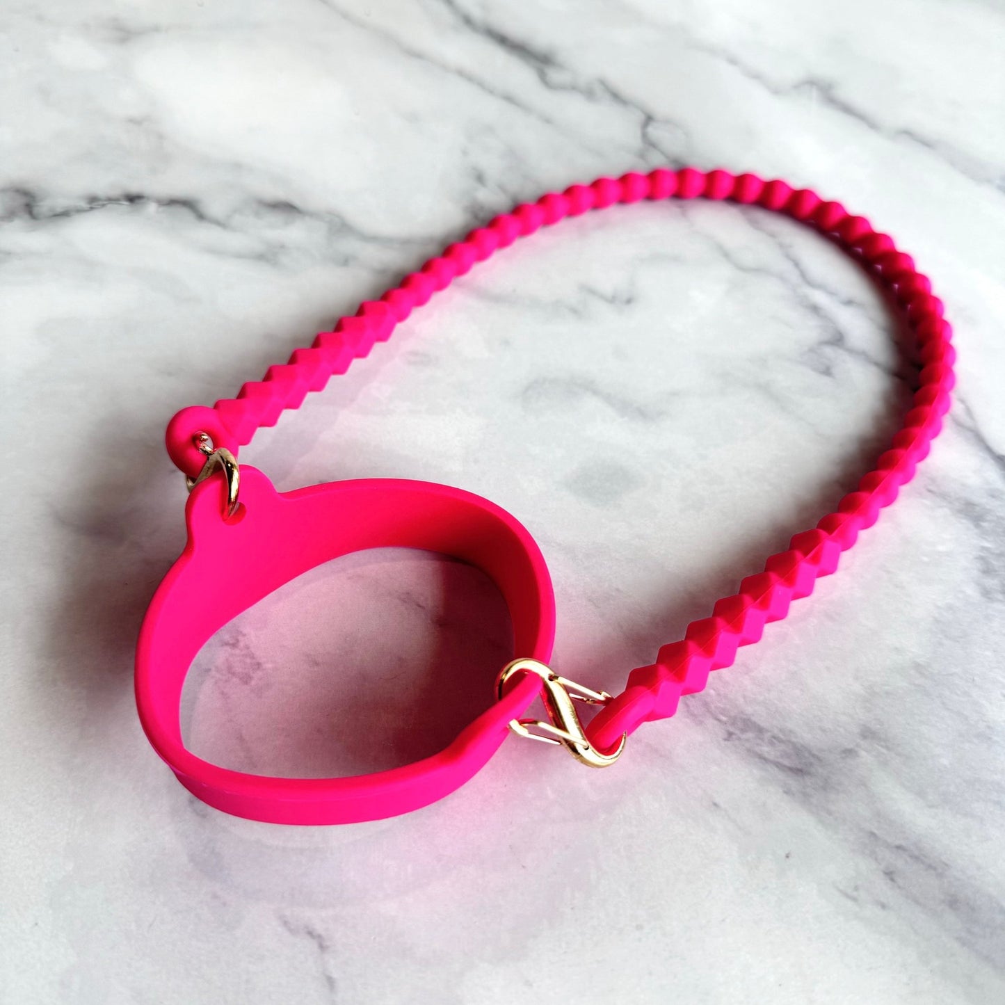 Silicone Tumbler Handle - The Nifty Little Finds - The Nifty Little Finds