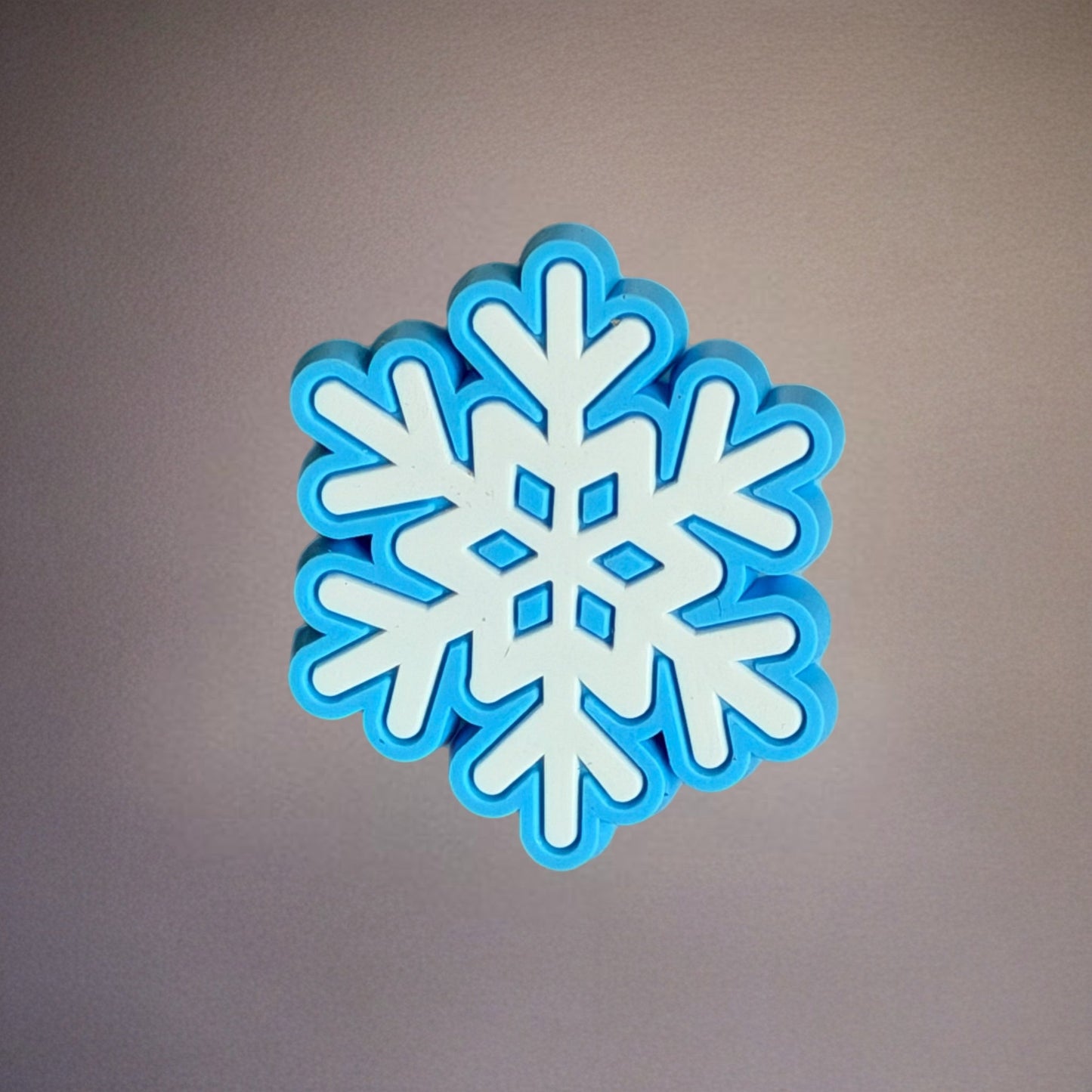 Snowflake Silicone Tumbler Magnet - The Nifty Little Finds - The Nifty Little Finds