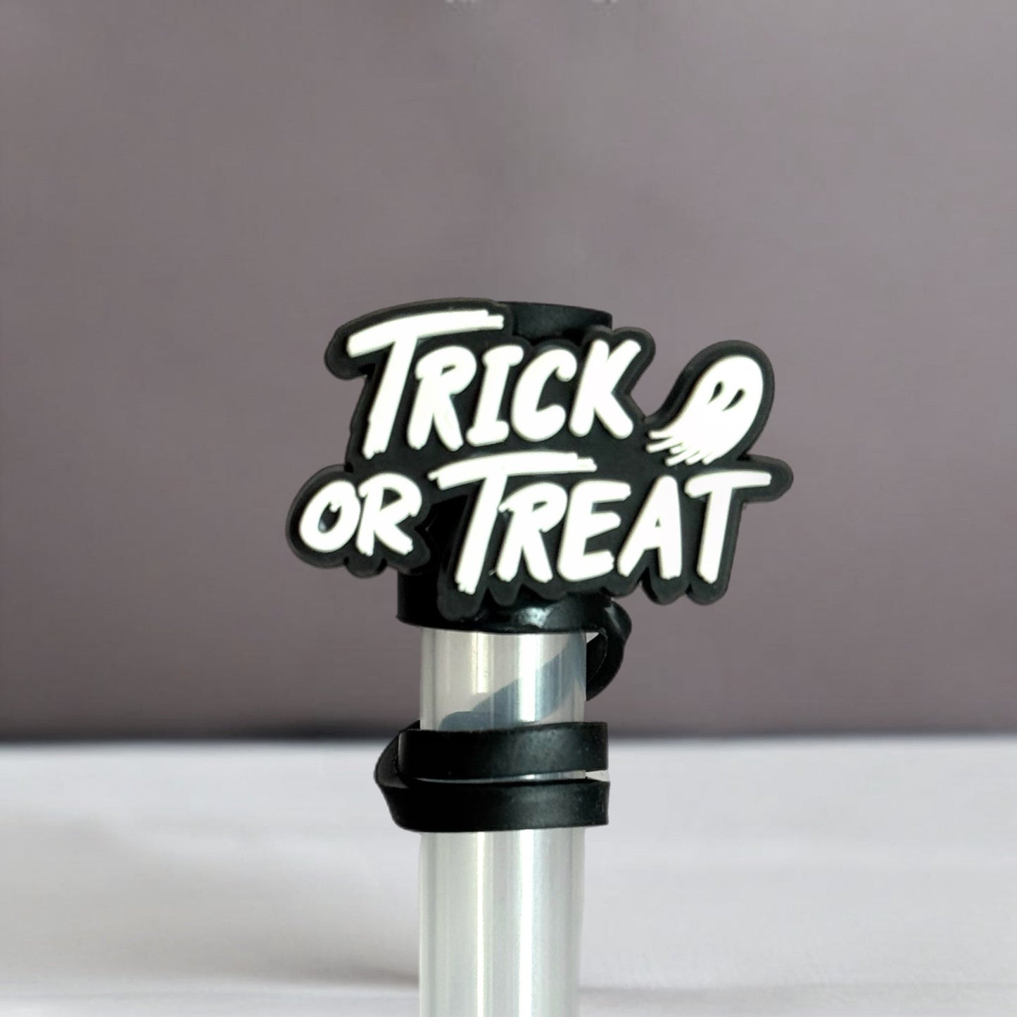 Trick or Treat Straw Topper - The Nifty Little Finds - The Nifty Little Finds