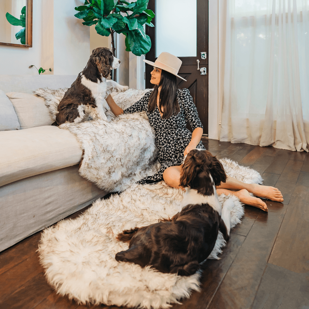 Pup Rug® Runner Faux Fur Memory Foam Dog Bed - Curve White with Brown Accents