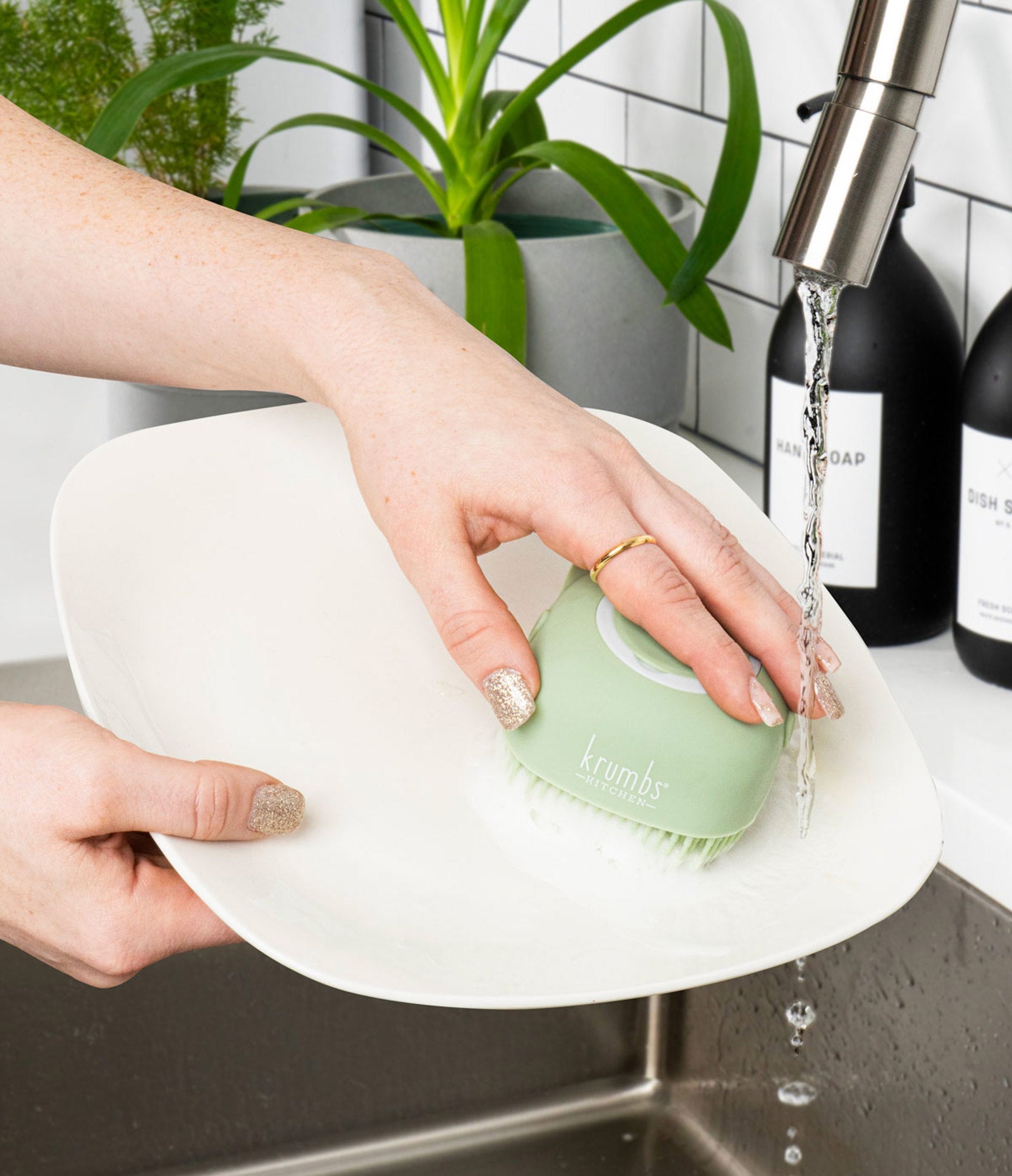 Krumbs Kitchen Silicone Dish Scrubber - Green