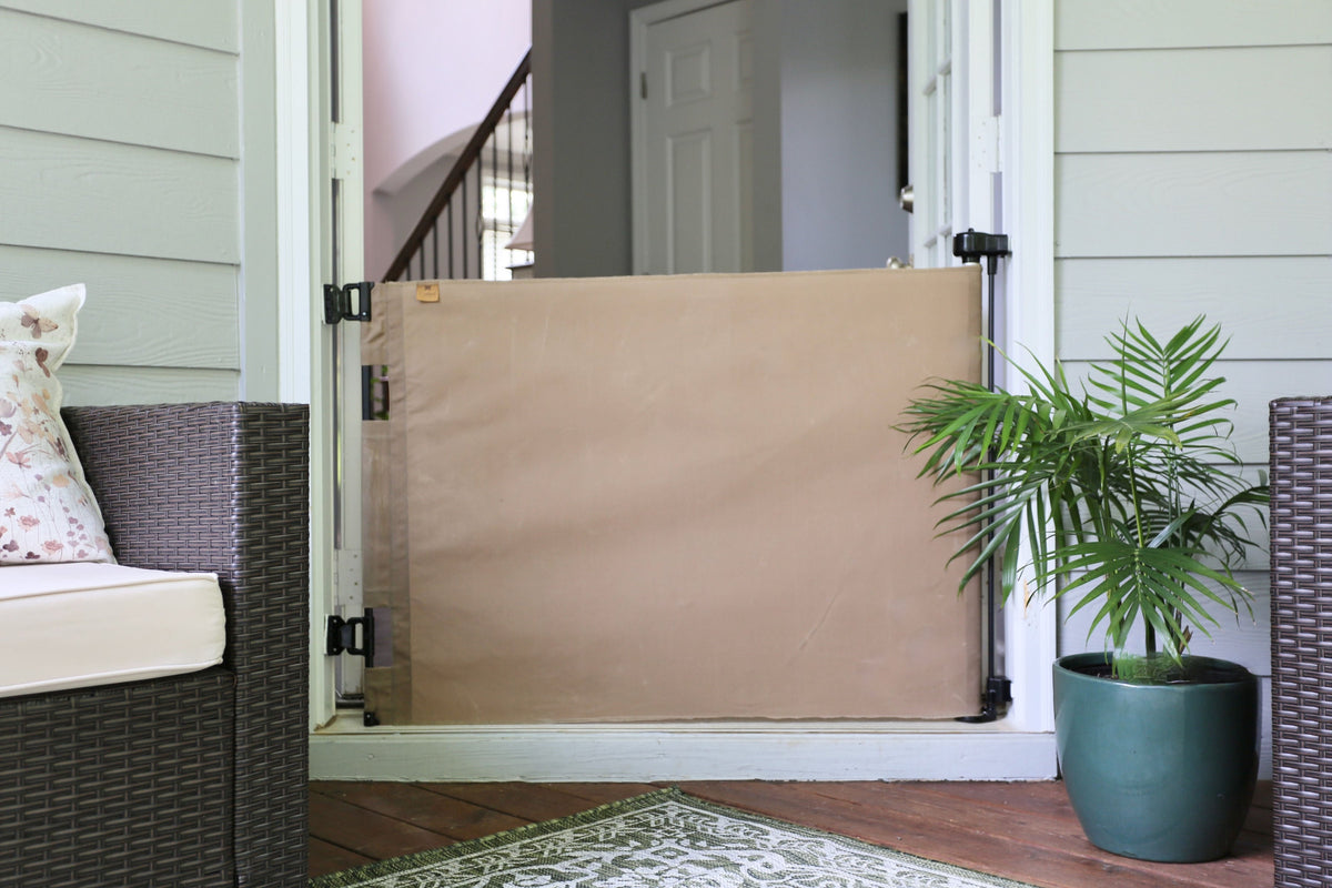 Oil Waxed Canvas Pet Safety Gate