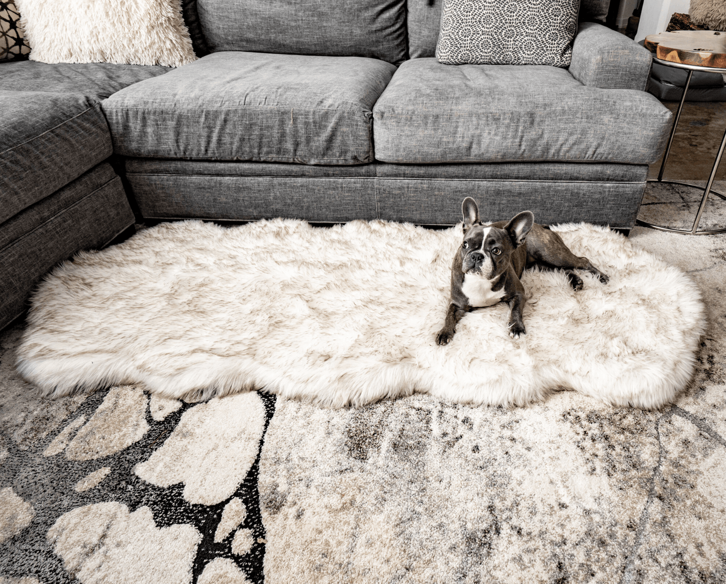 Pup Rug® Runner Faux Fur Memory Foam Dog Bed - Curve White with Brown Accents