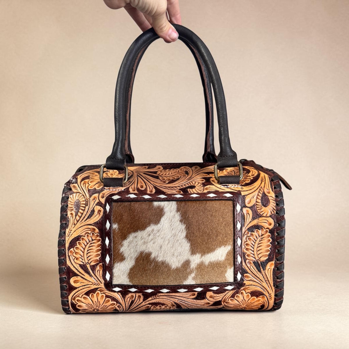 Genuine Western Leather Speedy Barrel Bag