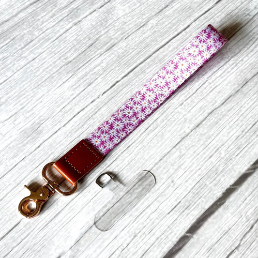 Phone Wrist Strap Keychain with Tether Tab - PINK DAISIES - The Nifty Little Finds - PHONE ACCESSORY - The Nifty Little Finds