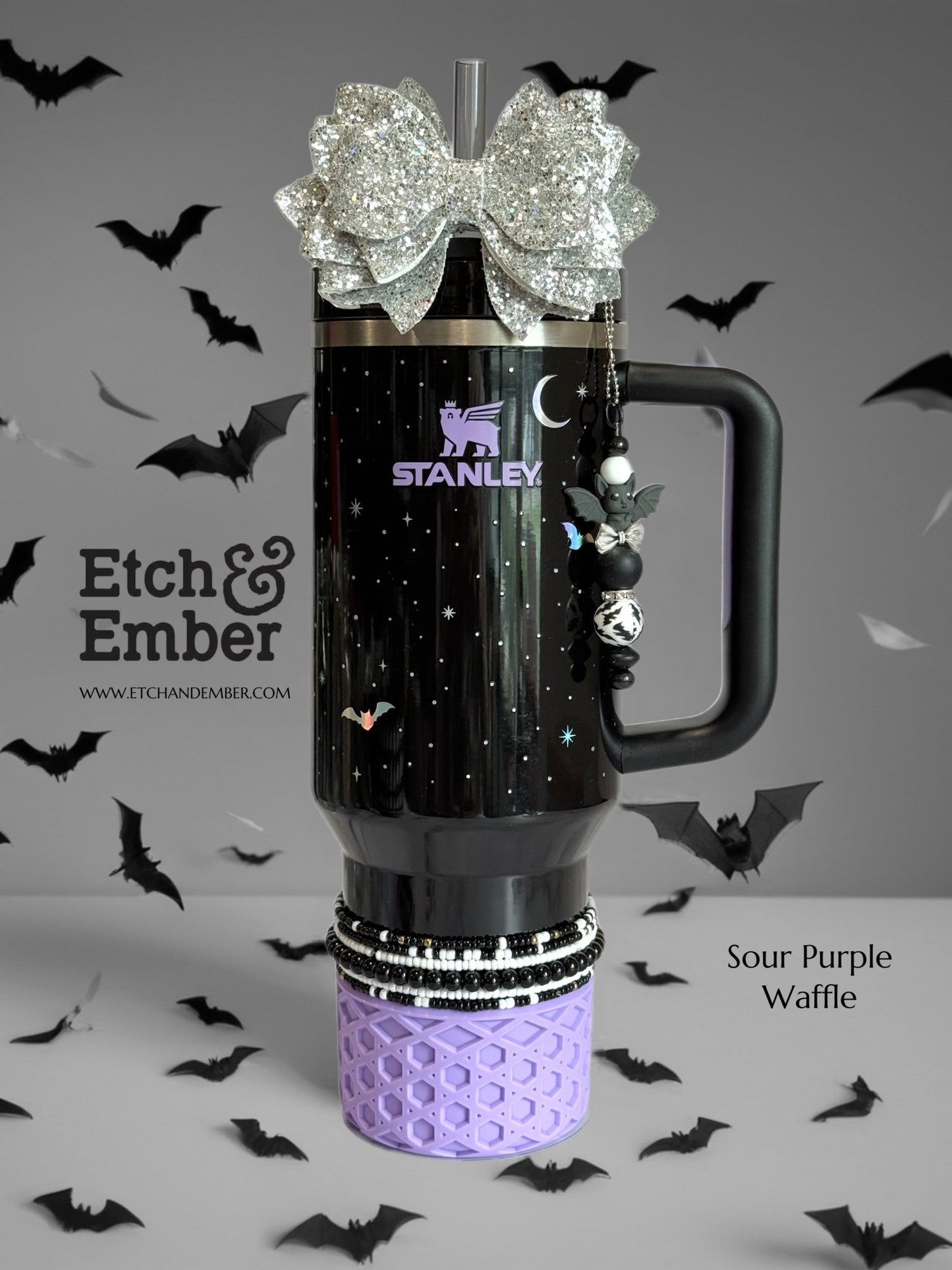Coquette Bat Bar Charm - Tumbler Handle Charm - The Nifty Little Finds - Charm - The Nifty Little Finds
