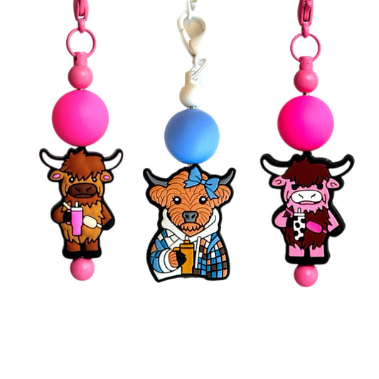 TRENDY HIGHLAND COW Charm - Tumbler Handle Charm - The Nifty Little Finds - Charm - The Nifty Little Finds