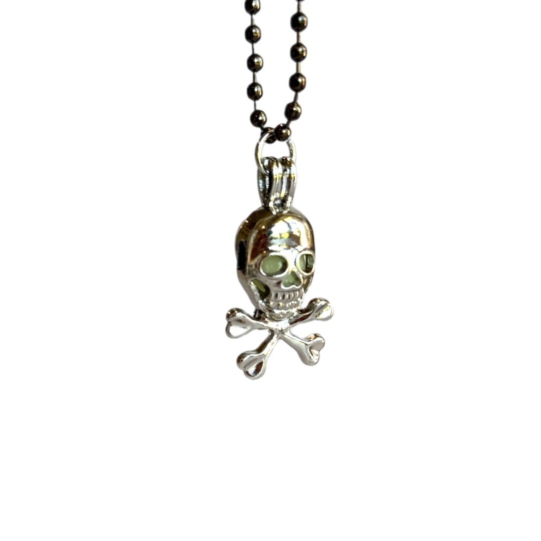 Glowing Skull Charm - Tumbler Handle Charm - The Nifty Little Finds - Charm - The Nifty Little Finds