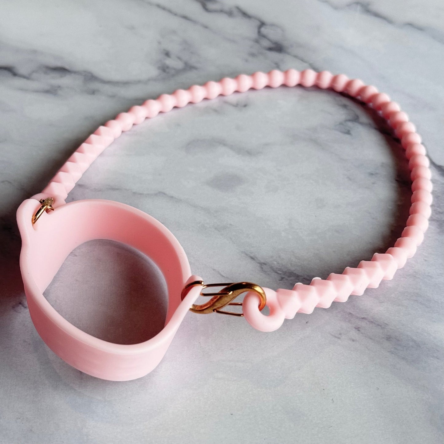 Silicone Tumbler Handle - The Nifty Little Finds - The Nifty Little Finds