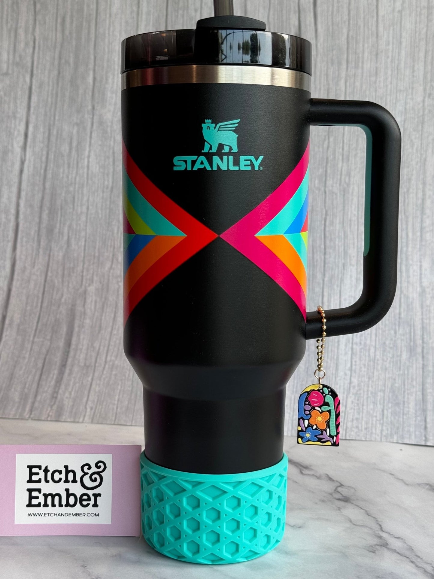 BLACK GARDEN- Tumbler Handle Charm - The Nifty Little Finds - Charm - The Nifty Little Finds