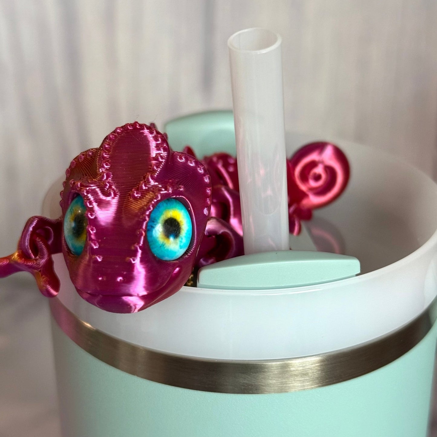 Chameleon Pascal 3D Deluxe Charm - Tumbler Handle Charm - The Nifty Little Finds - Charm - The Nifty Little Finds