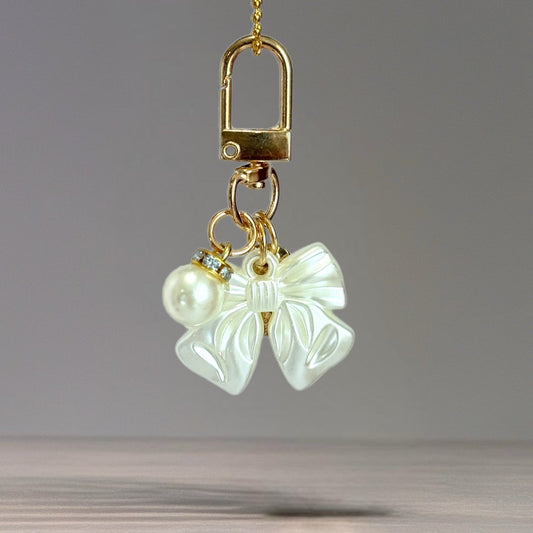 Pearl Bow Charm - Tumbler Handle Charm - The Nifty Little Finds - Charm - The Nifty Little Finds