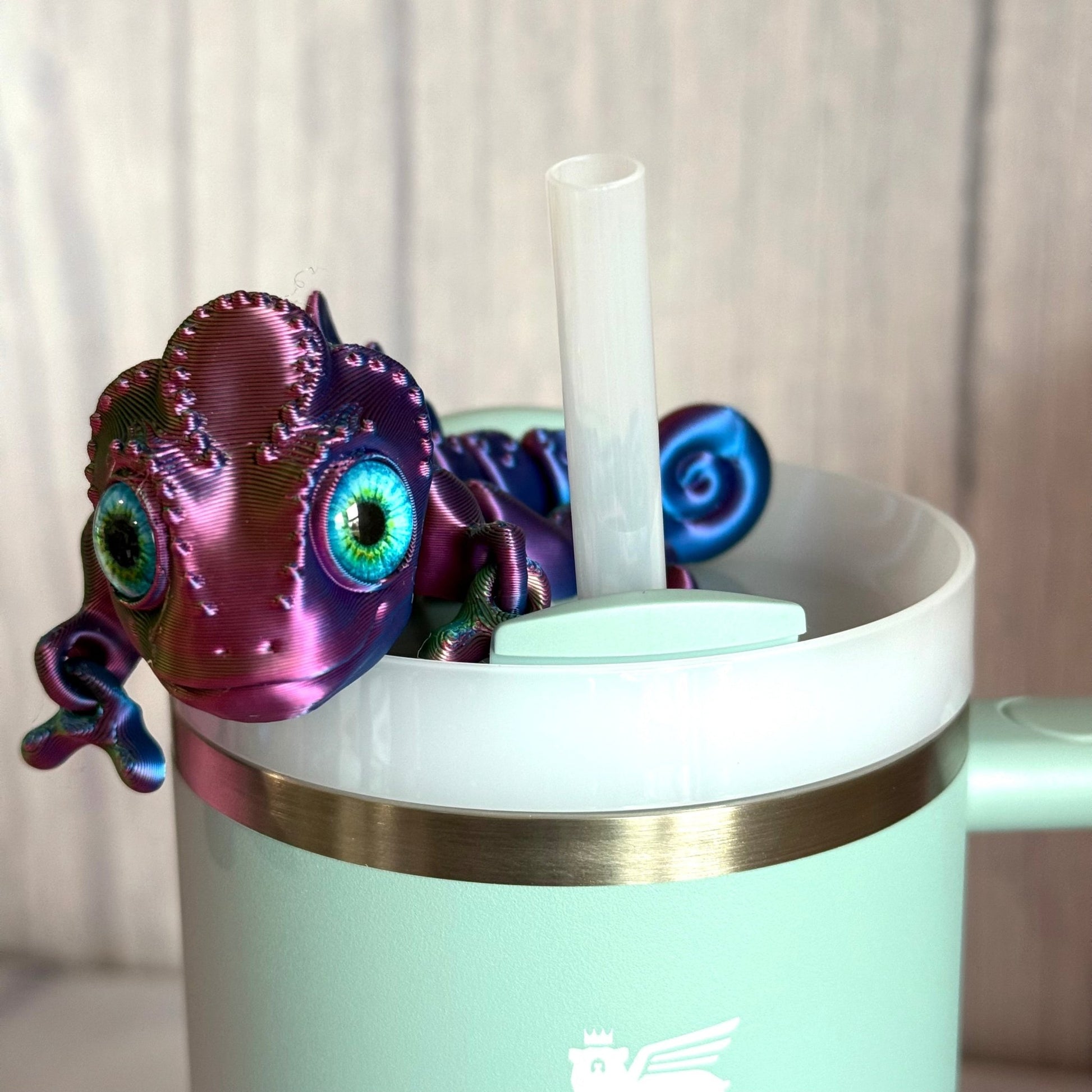 Chameleon Pascal 3D Deluxe Charm - Tumbler Handle Charm - The Nifty Little Finds - Charm - The Nifty Little Finds