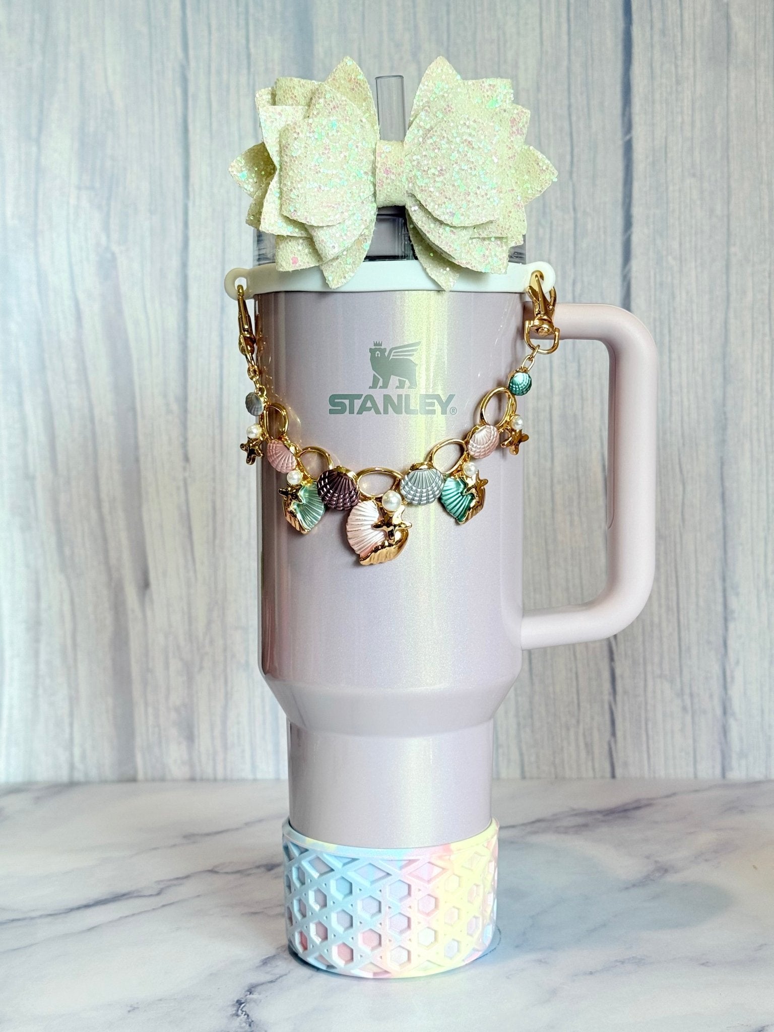 Sea Shells Deluxe Tumbler Charm Necklace - The Nifty Little Finds - Necklace - The Nifty Little Finds