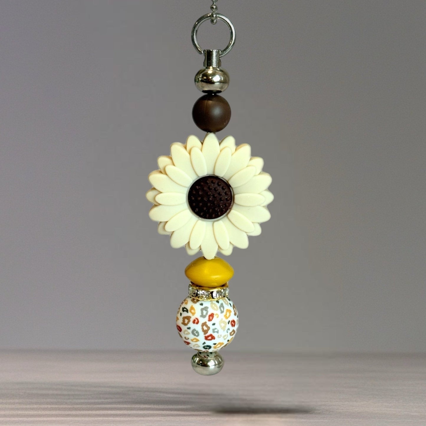 Cream Mum Bar Charm - Tumbler Handle Charm - The Nifty Little Finds - Charm - The Nifty Little Finds