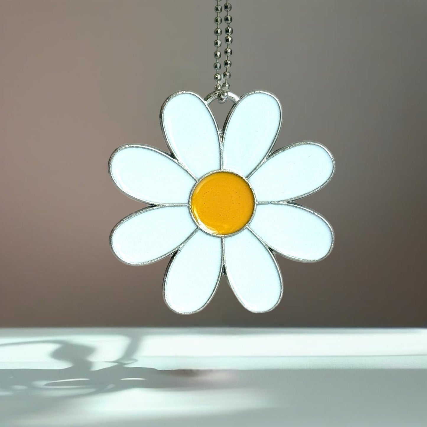 Daisy Charm - Tumbler Handle Charm - The Nifty Little Finds - Charm - The Nifty Little Finds