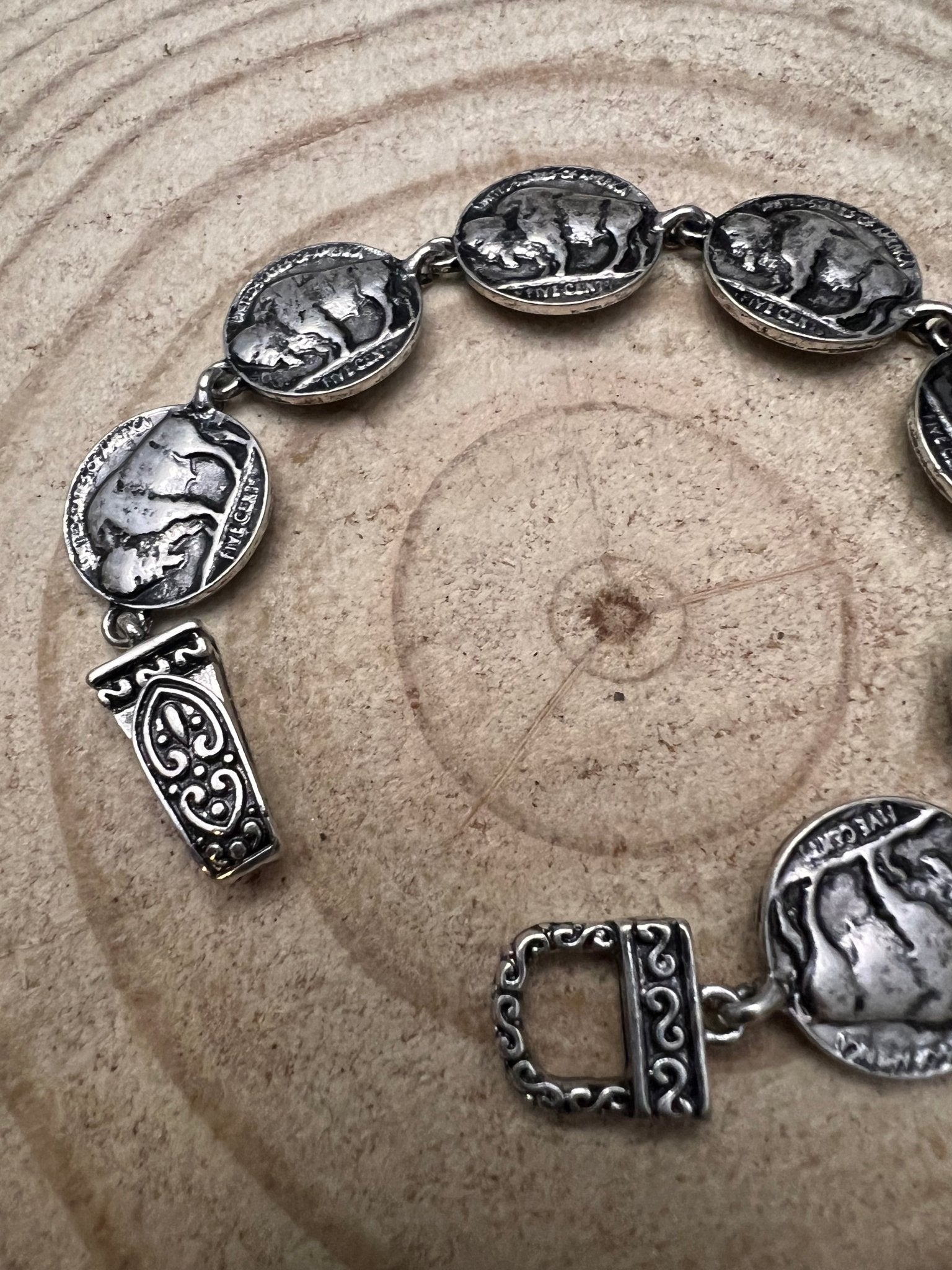Western Buffalo Coin Magnetic Bracelet — Easy-On Silver Bangle
